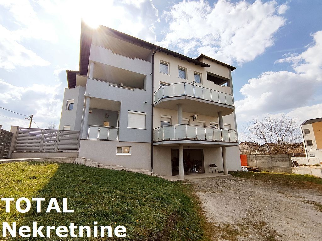 Lokal,VETERNIK,BELI DVORI,kv: 970.00, € 950000, ID: 8089674 3