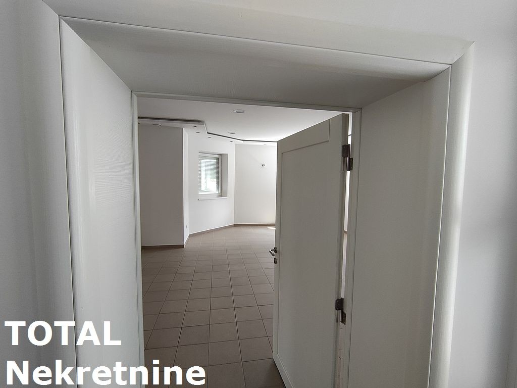 Lokal,VETERNIK,BELI DVORI,kv: 970.00, € 950000, ID: 8089674 6