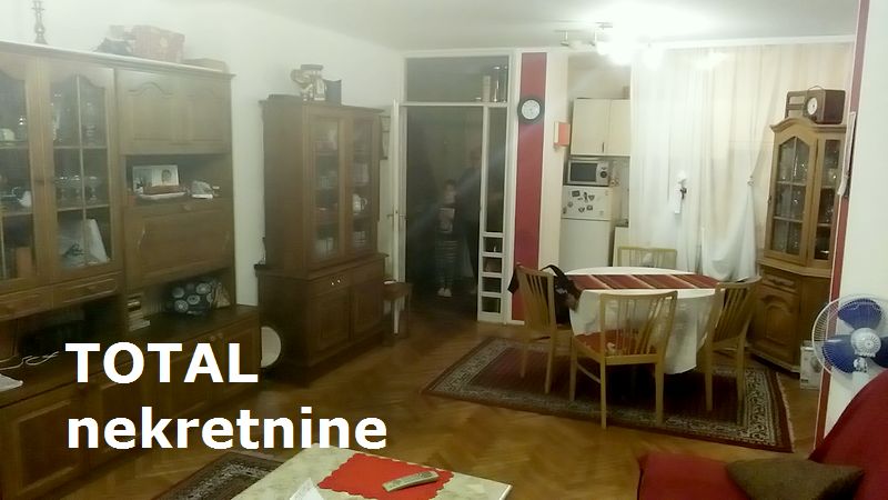 Stan,NOVI SAD,BULEVAR,kv: 76.00, € 169950, ID: 1040224 4