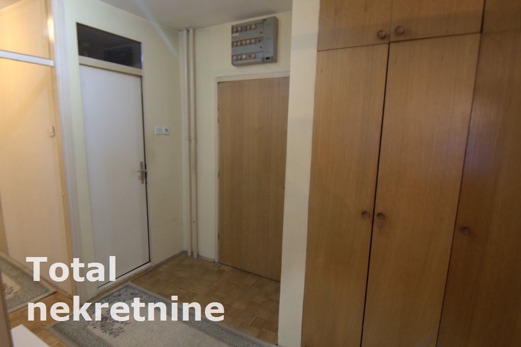 Stan,NOVI SAD,BULEVAR,kv: 91.00, € 247200, ID: 1093112 10