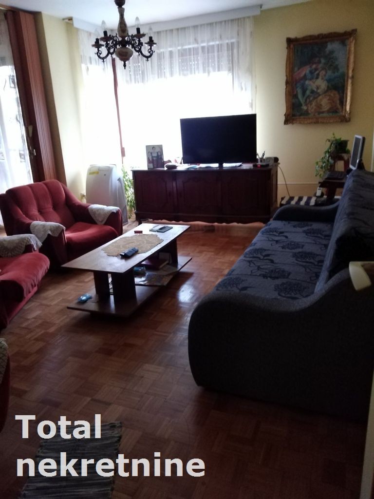 Stan,NOVI SAD,BULEVAR,kv: 91.00, € 247200, ID: 1093112 2