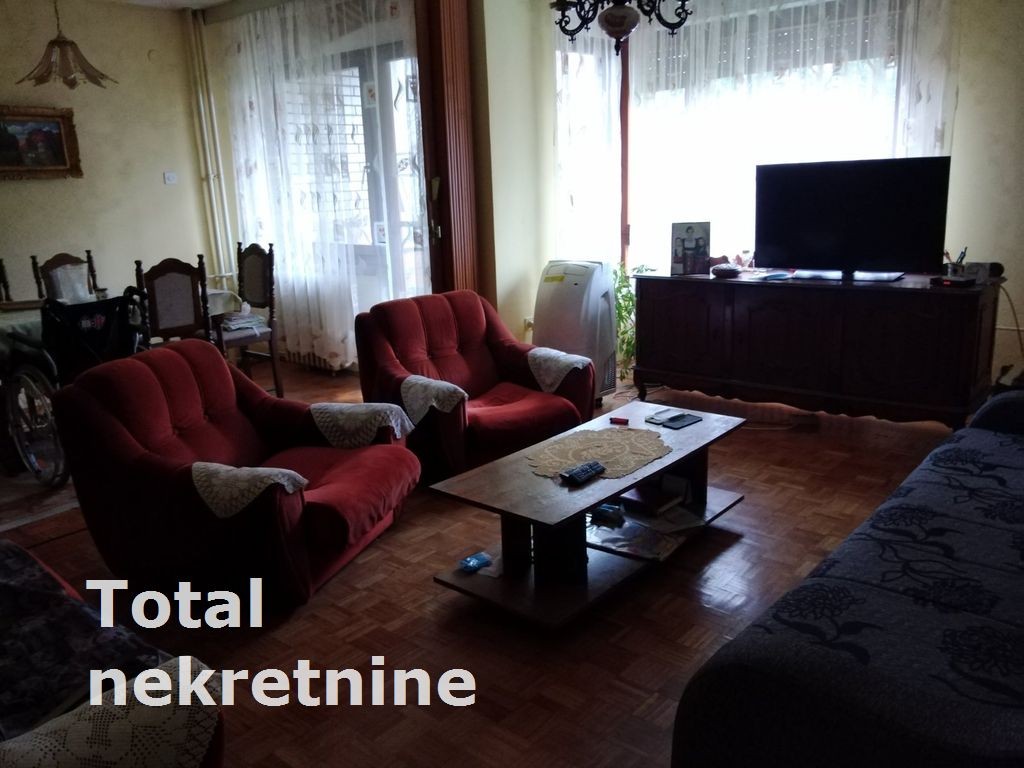 Stan,NOVI SAD,BULEVAR,kv: 91.00, € 247200, ID: 1093112 4