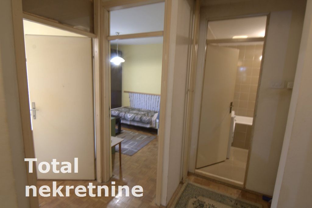 Stan,NOVI SAD,BULEVAR,kv: 91.00, € 247200, ID: 1093112 8