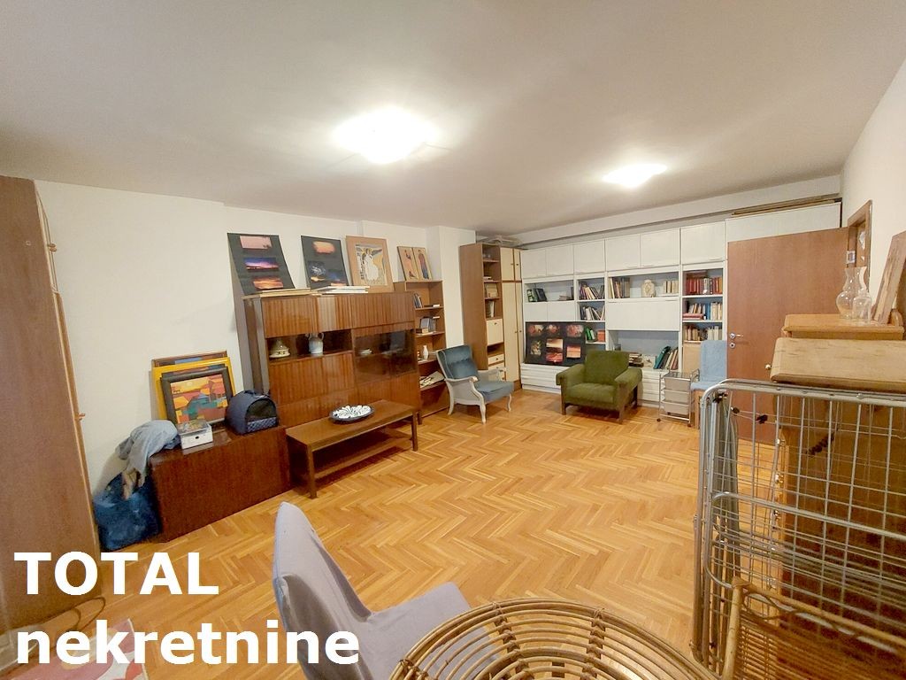 Stan,NOVI SAD,BULEVAR EVROPE,kv: 106.00, € 195000, ID: 1095572 11