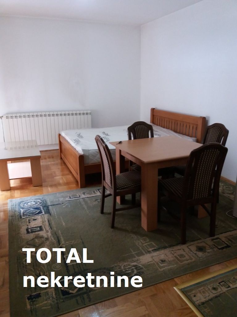 Stan,NOVI SAD,BULEVAR EVROPE,kv: 32.00, € 98880, ID: 1091764 2