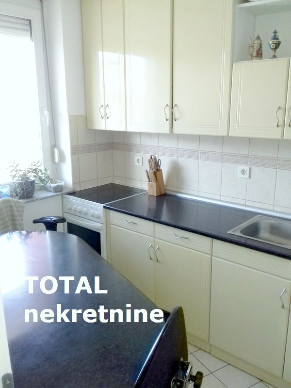 Stan,NOVI SAD,SOCIJALNO,kv: 111.00, € 228660, ID: 1080758 4