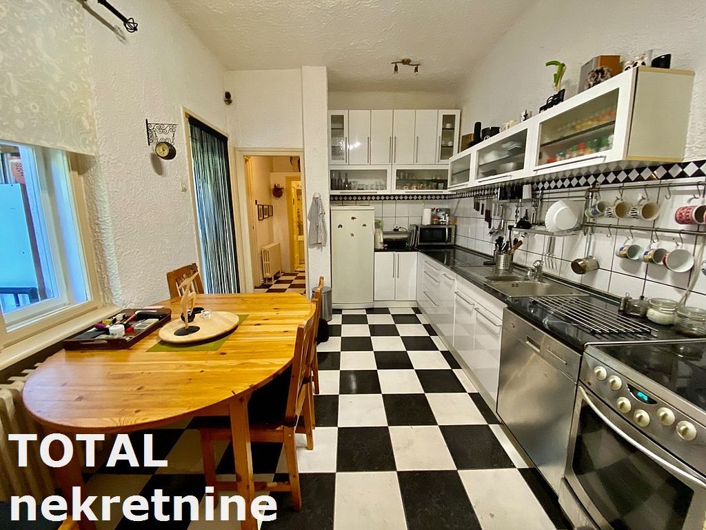 Stan,NOVI SAD,CENTAR,kv: 120.00, € 267800, ID: 1094114 8