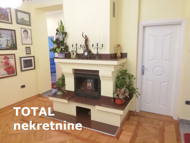 Stan,NOVI SAD,CENTAR,kv: 132.00, € 401700, ID: 1083542 3