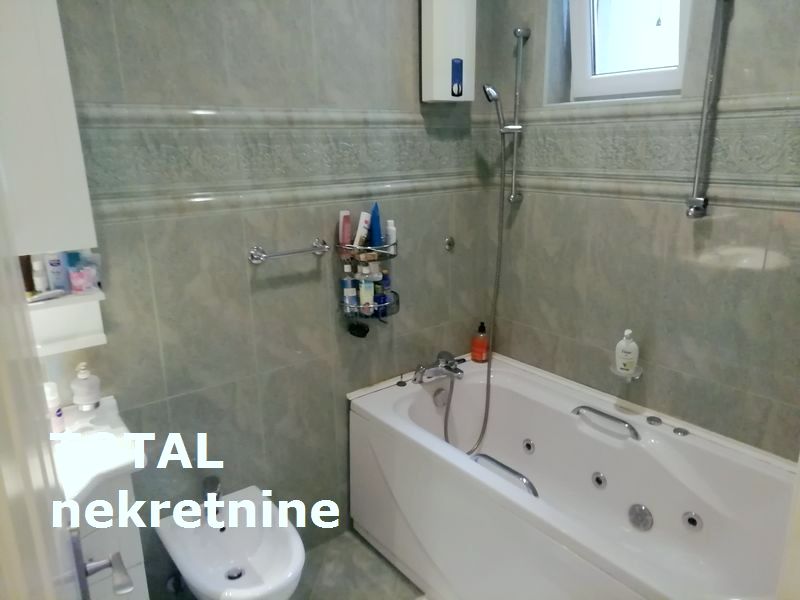 Stan,NOVI SAD,CENTAR,kv: 132.00, € 401700, ID: 1083542 5