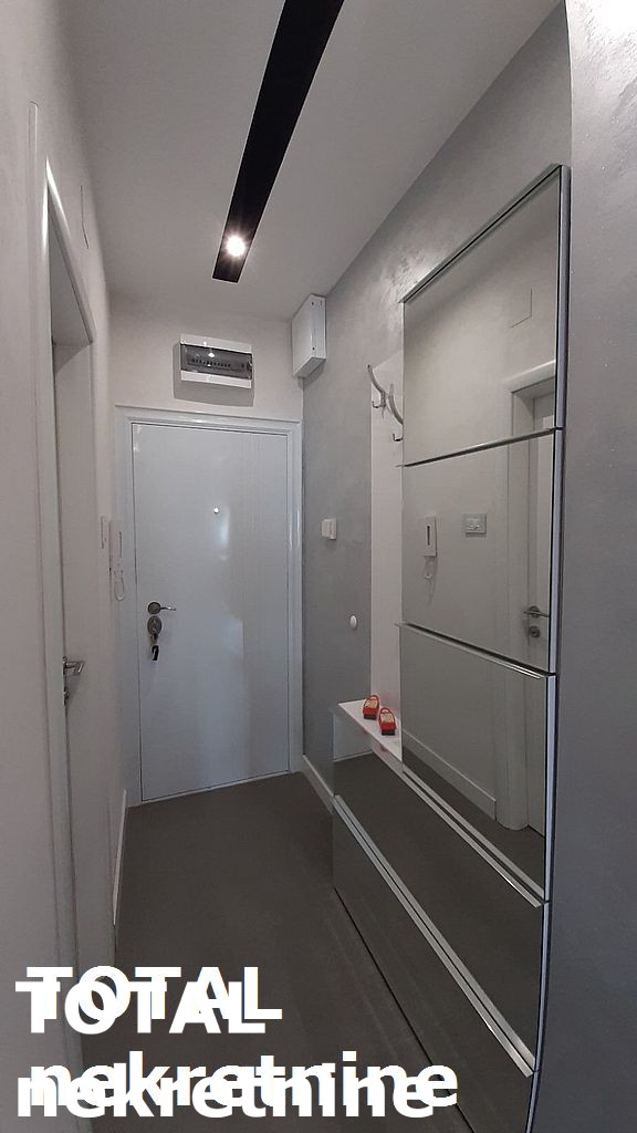 Stan,NOVI SAD,CENTAR,kv: 30.00, € 154500, ID: 1094510 13