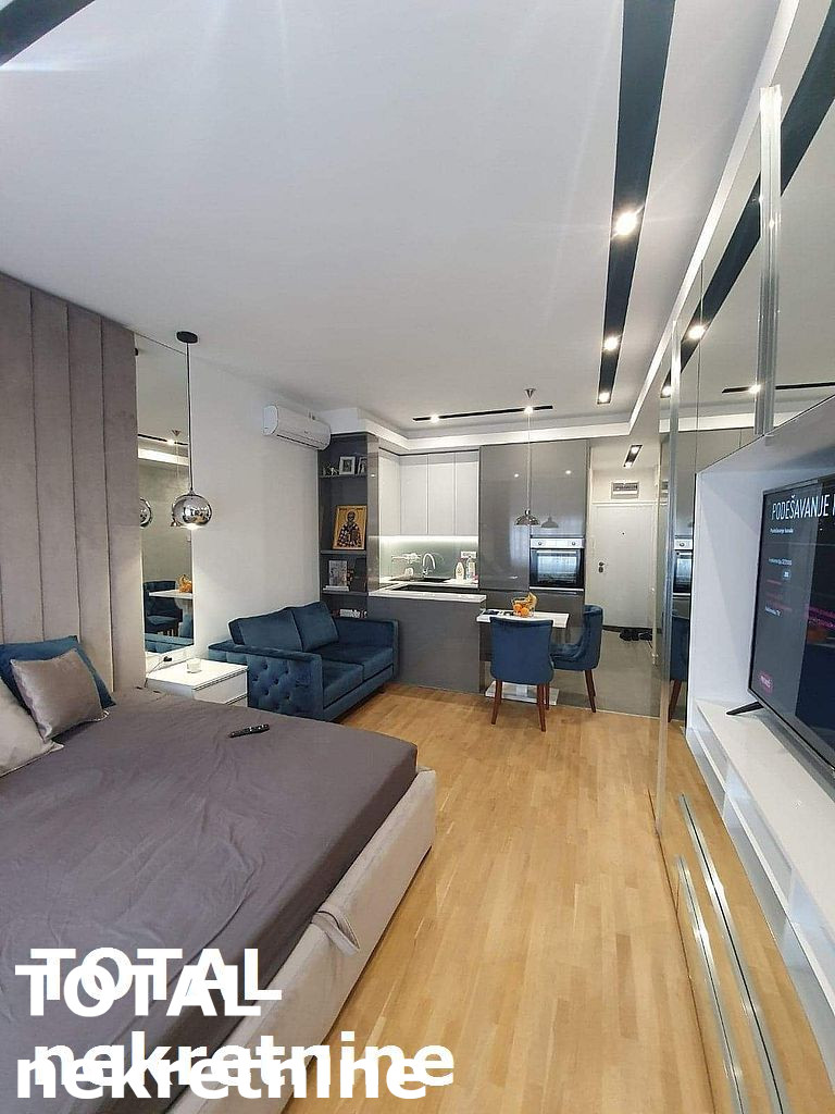 Stan,NOVI SAD,CENTAR,kv: 30.00, € 154500, ID: 1094510 7