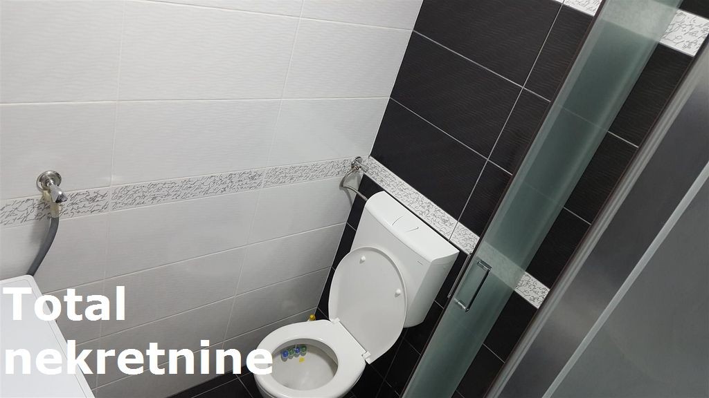 Stan,NOVI SAD,CENTAR,kv: 33.00, € 117420, ID: 1094495 4