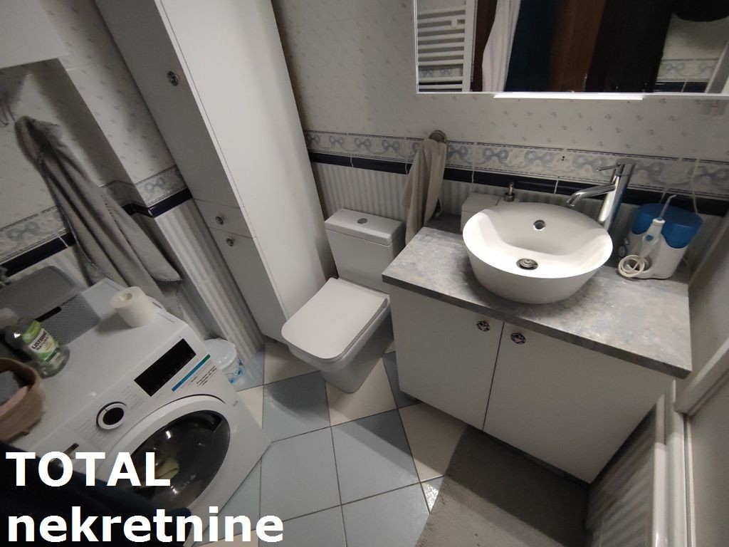 Stan,NOVI SAD,CENTAR,kv: 49.00, € 155000, ID: 1094678 8