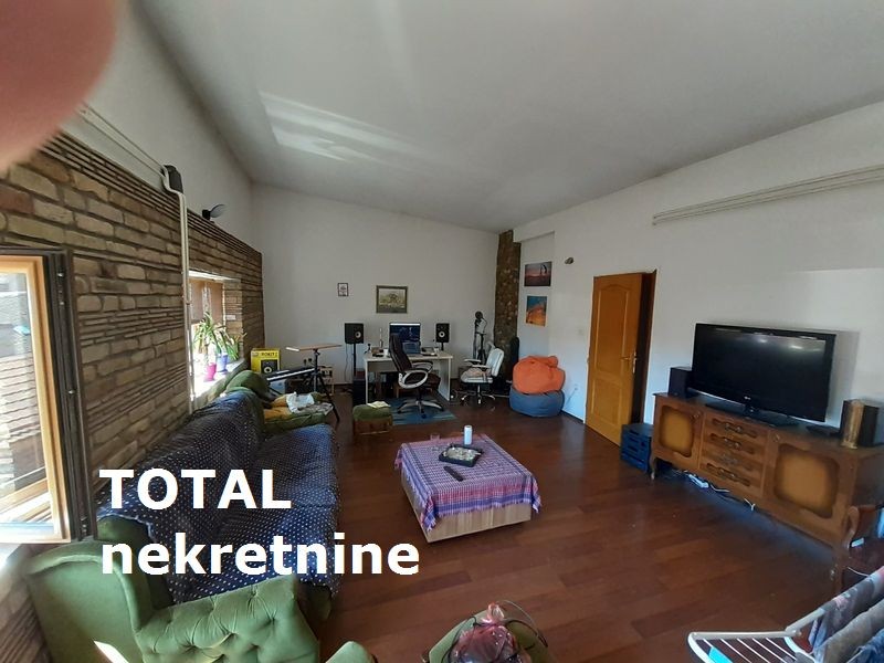 Stan,NOVI SAD,CENTAR,kv: 70.00, € 154500, ID: 1091251 2