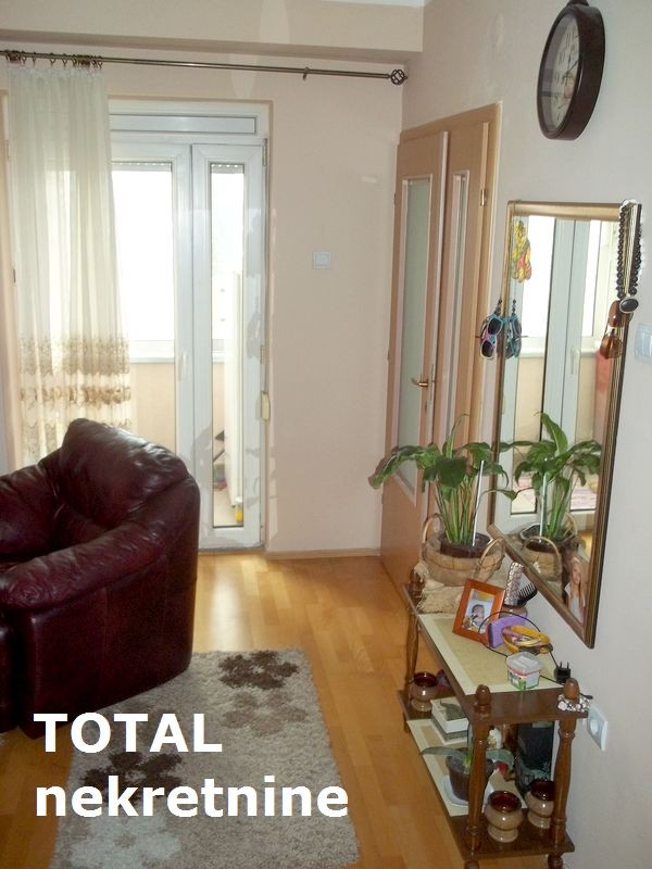 Stan,NOVI SAD,CENTAR,kv: 76.00, € 185400, ID: 1052324 3