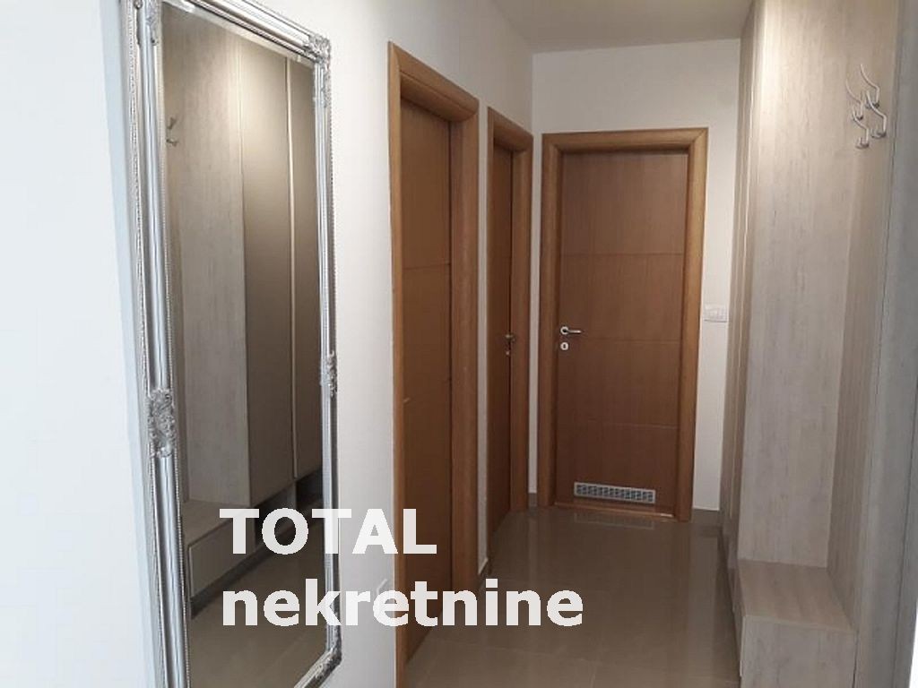 Stan,NOVI SAD,NOVA DETELINARA,kv: 60.00, € 197760, ID: 1091525 9