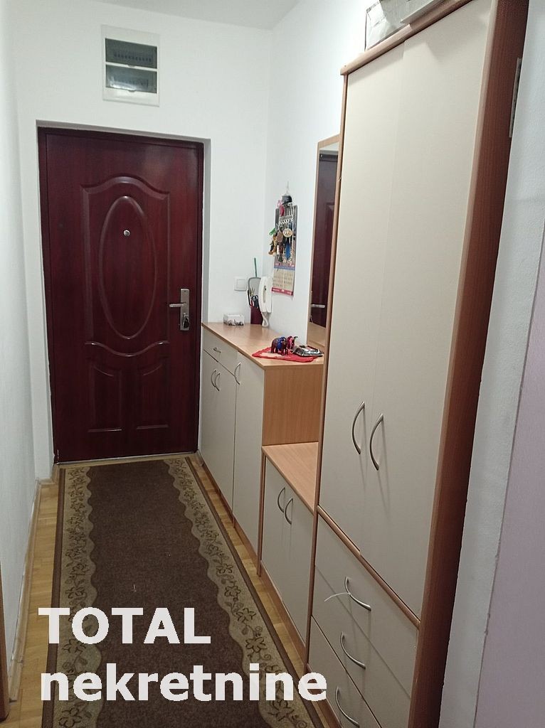 Stan,NOVI SAD,NOVA DETELINARA,kv: 83.00, € 179530, ID: 1095987 8
