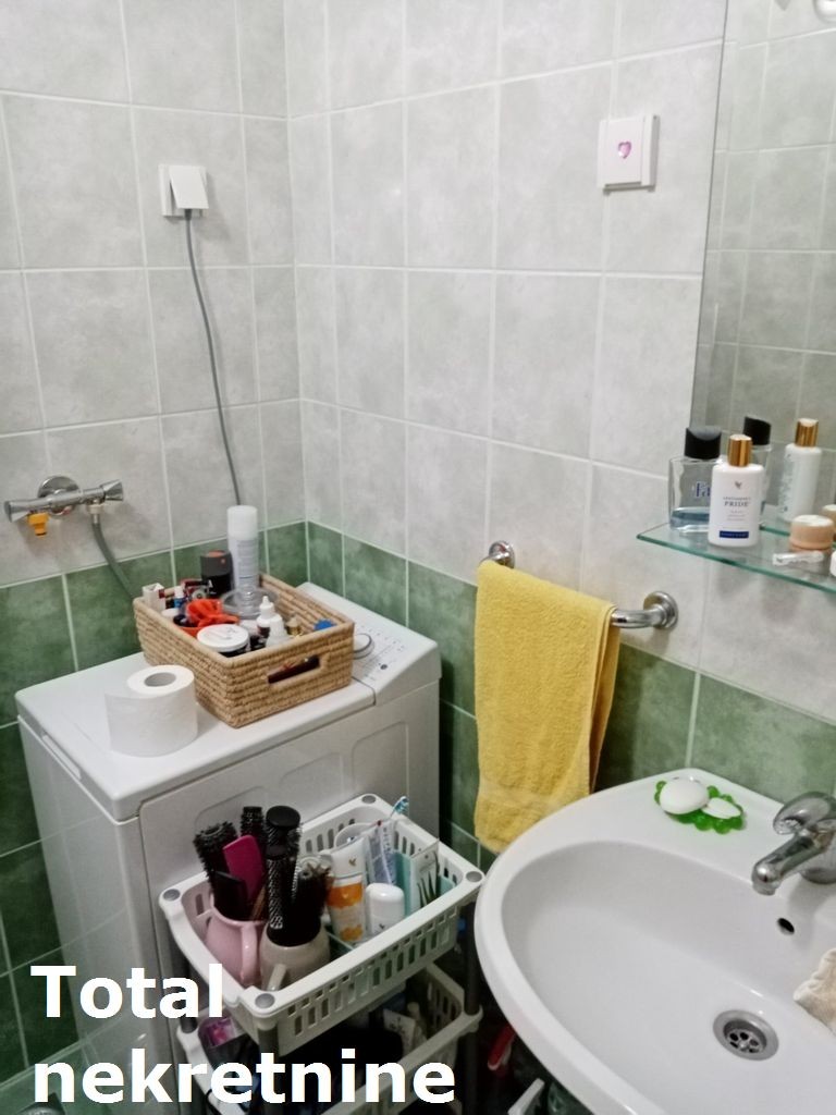 Stan,NOVI SAD,NOVA DETELINARA,kv: 87.00, € 200000, ID: 1094723 19