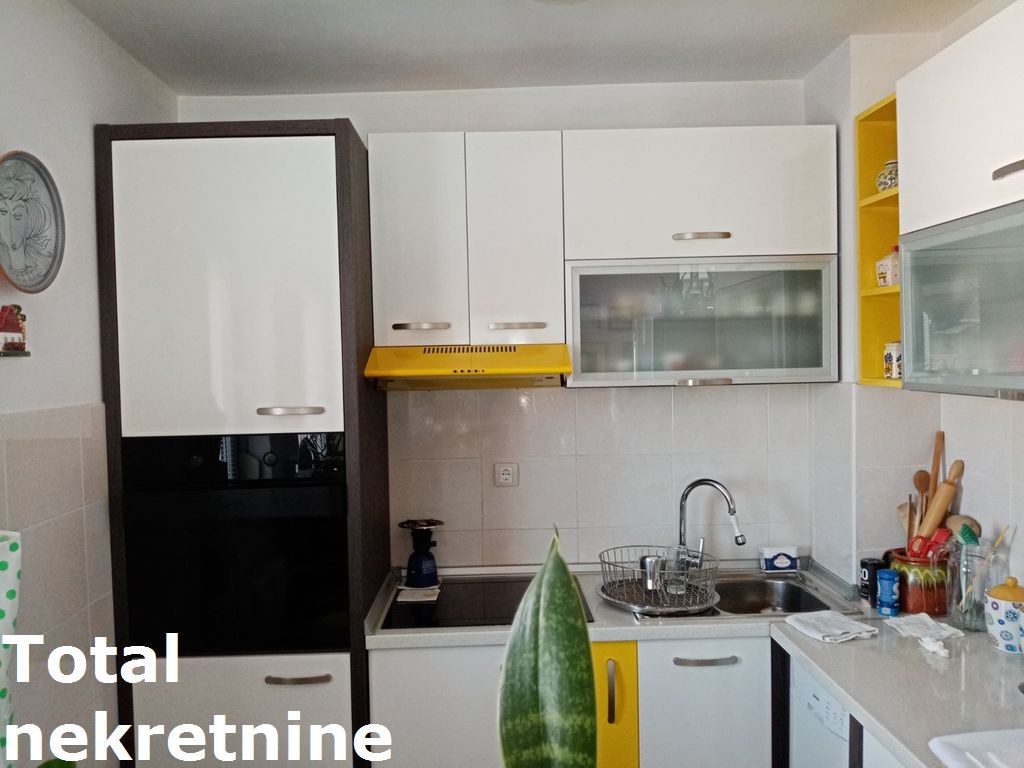 Stan,NOVI SAD,NOVA DETELINARA,kv: 87.00, € 200000, ID: 1094723 8