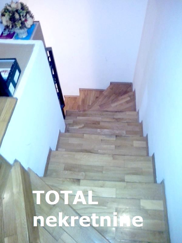 Stan,NOVI SAD,PODBARA,kv: 87.00, € 144200, ID: 1075999 7