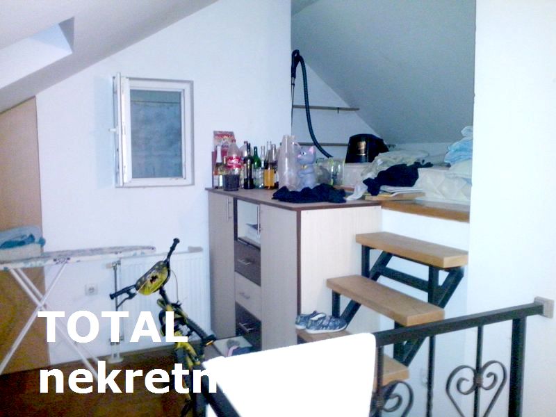 Stan,NOVI SAD,PODBARA,kv: 87.00, € 144200, ID: 1075999 8