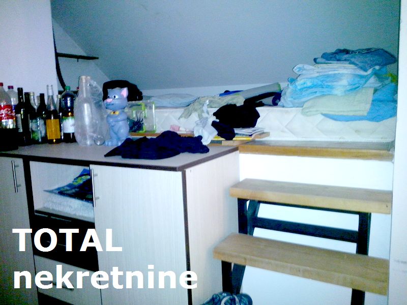 Stan,NOVI SAD,PODBARA,kv: 87.00, € 144200, ID: 1075999 9