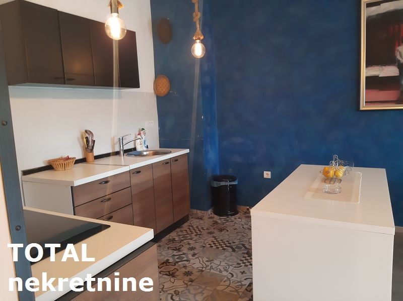 Stan,NOVI SAD,SAJAM,kv: 78.00, € 236900, ID: 1091118 7