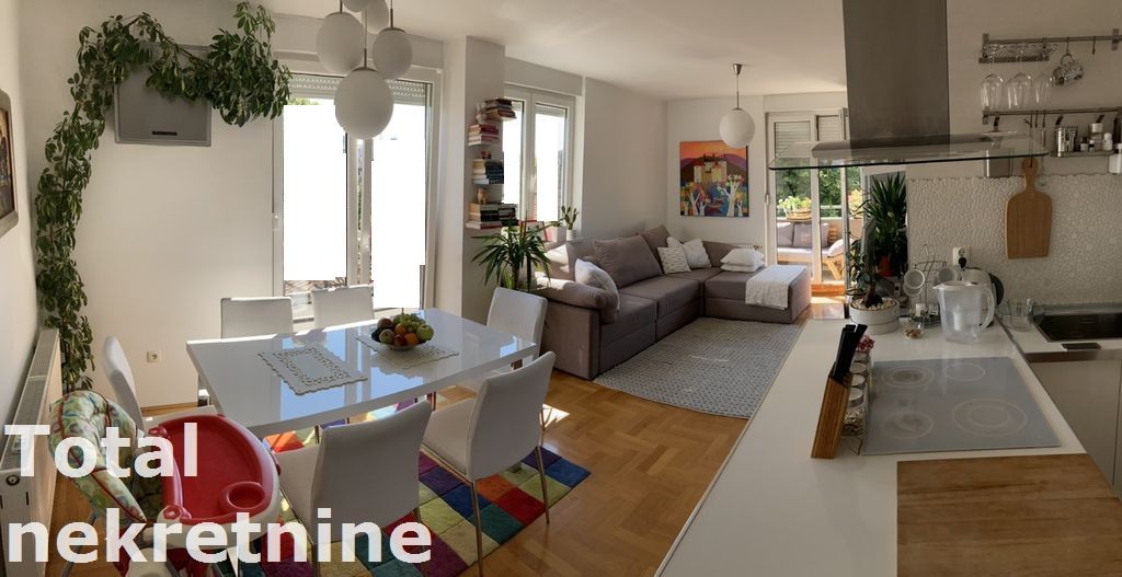 Stan,NOVI SAD,SALAJKA,kv: 75.00, € 193120, ID: 1093690 7