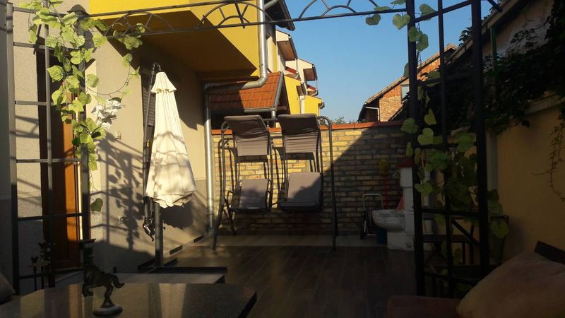 Stan,SREMSKA KAMENICA,SREMSKA KAMENICA,kv: 175.00, € 226600, ID: 1083010 10