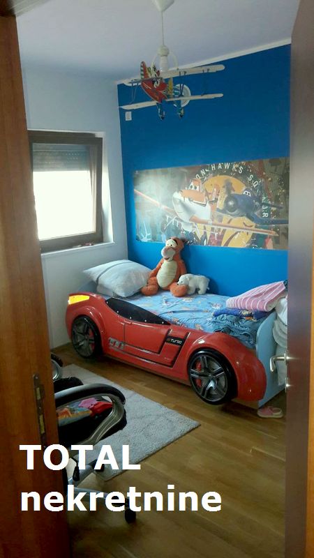 Stan,SREMSKA KAMENICA,SREMSKA KAMENICA,kv: 175.00, € 226600, ID: 1083010 7