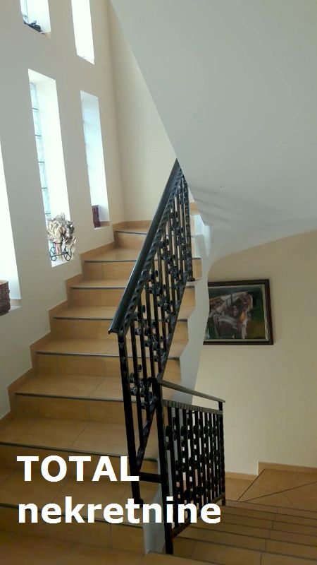 Stan,SREMSKA KAMENICA,SREMSKA KAMENICA,kv: 175.00, € 226600, ID: 1083010 8