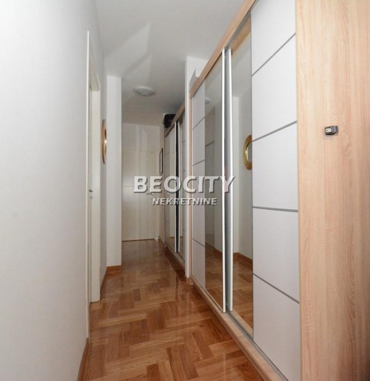 Trosoban stan, 74 m2, Zemun, Prvomajska ID: 121326 5