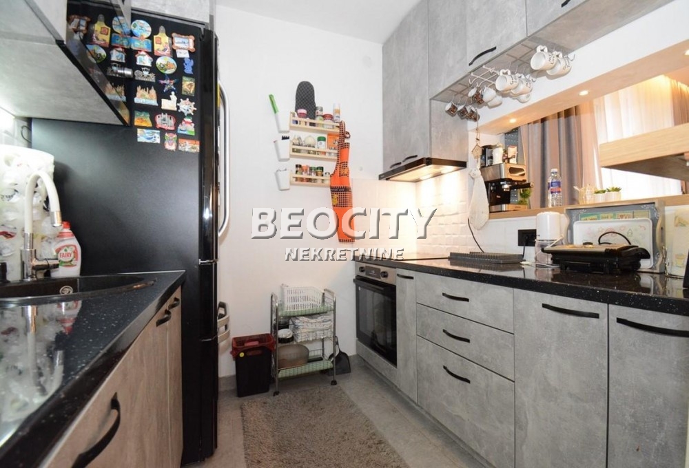 Trosoban stan, 74 m2, Zemun, Prvomajska ID: 121326 8