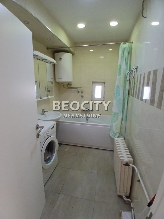 Trosoban stan, 90 m2, Blok 33, Narodnih heroja ID: 121301 23