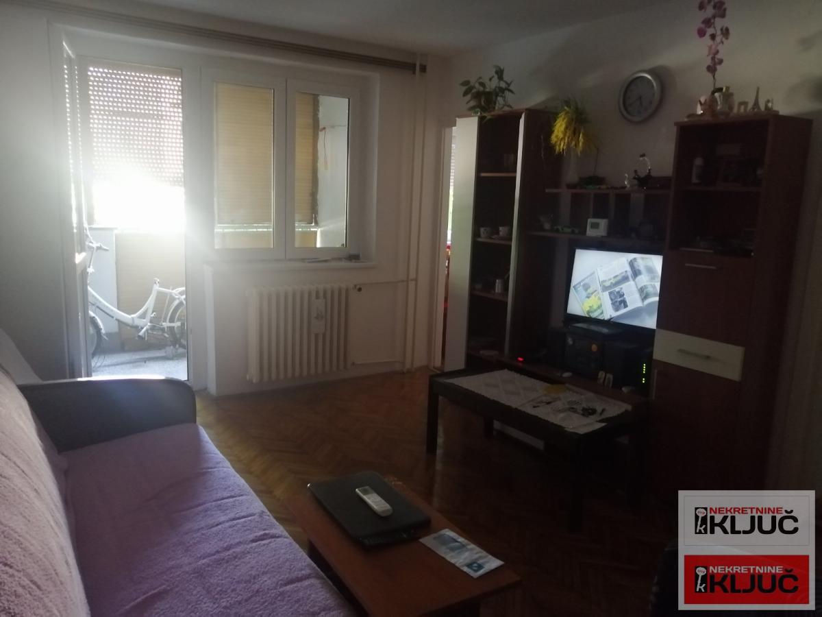 BULEVAR, 51m2, Dvosoban kod SUP-a 1