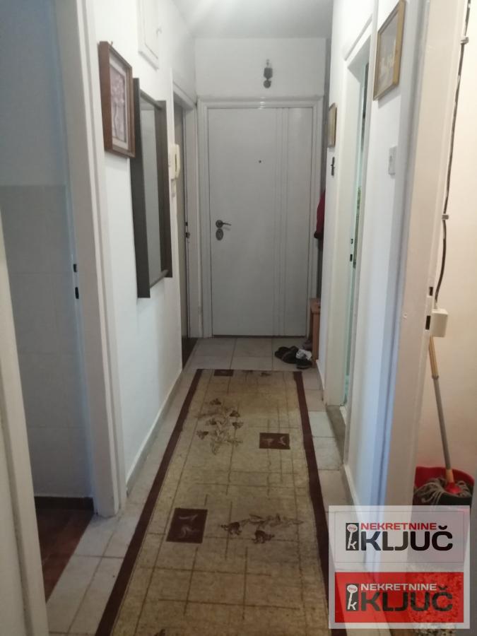 BULEVAR, 51m2, Dvosoban kod SUP-a 7