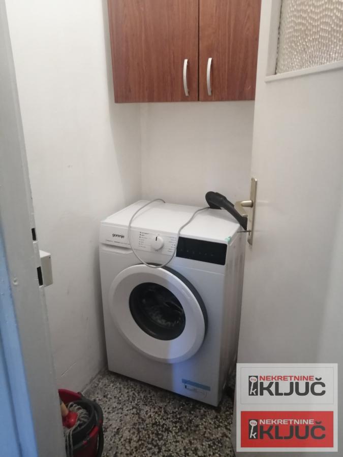 BULEVAR, 51m2, Dvosoban kod SUP-a 8