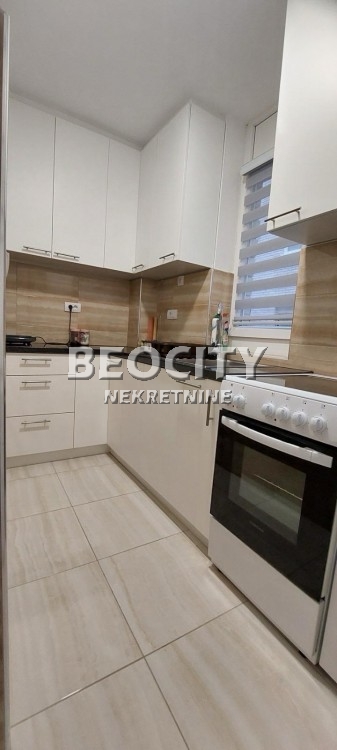 Trosoban stan, 60 m2, Dedinje ID: 121387 3