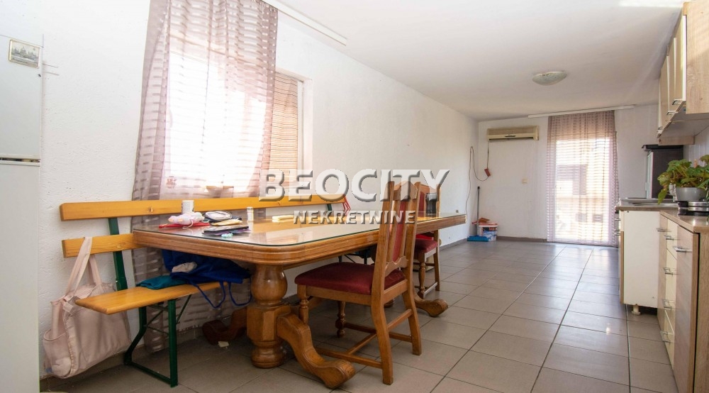 Kuća, 330 m2, Surčin, Braće Ljubinković ID: 121298 3