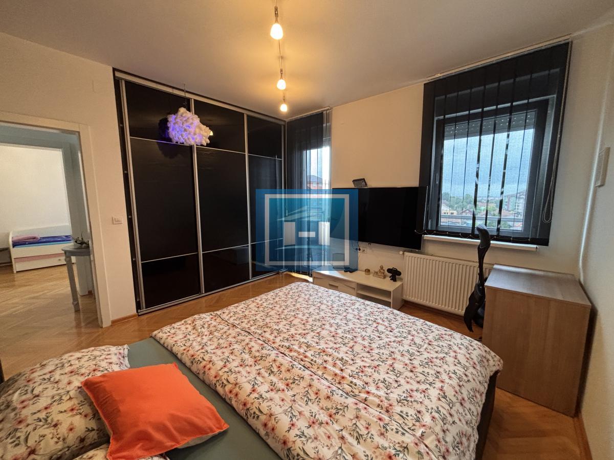 Savršen četvorosoban stan na još boljoj lokaciji 23