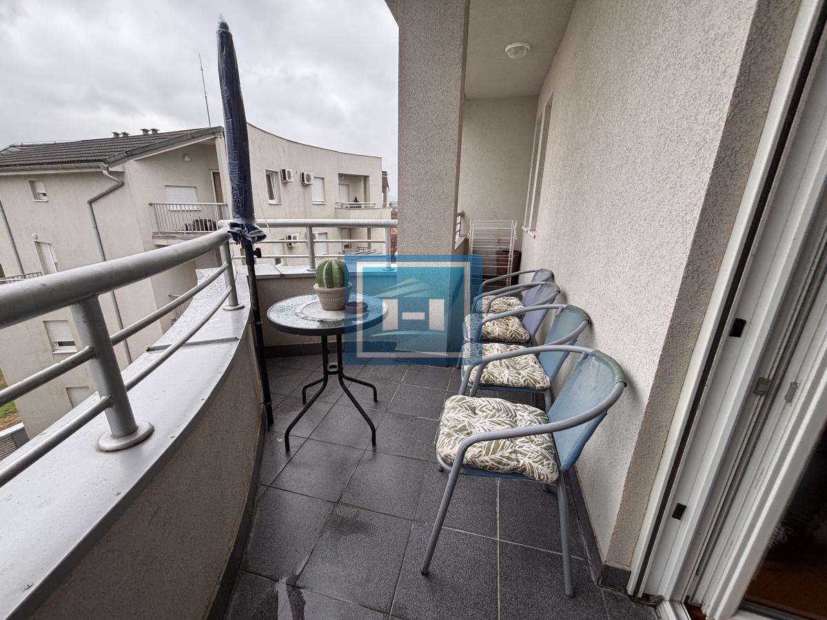 Savršen četvorosoban stan na još boljoj lokaciji 29