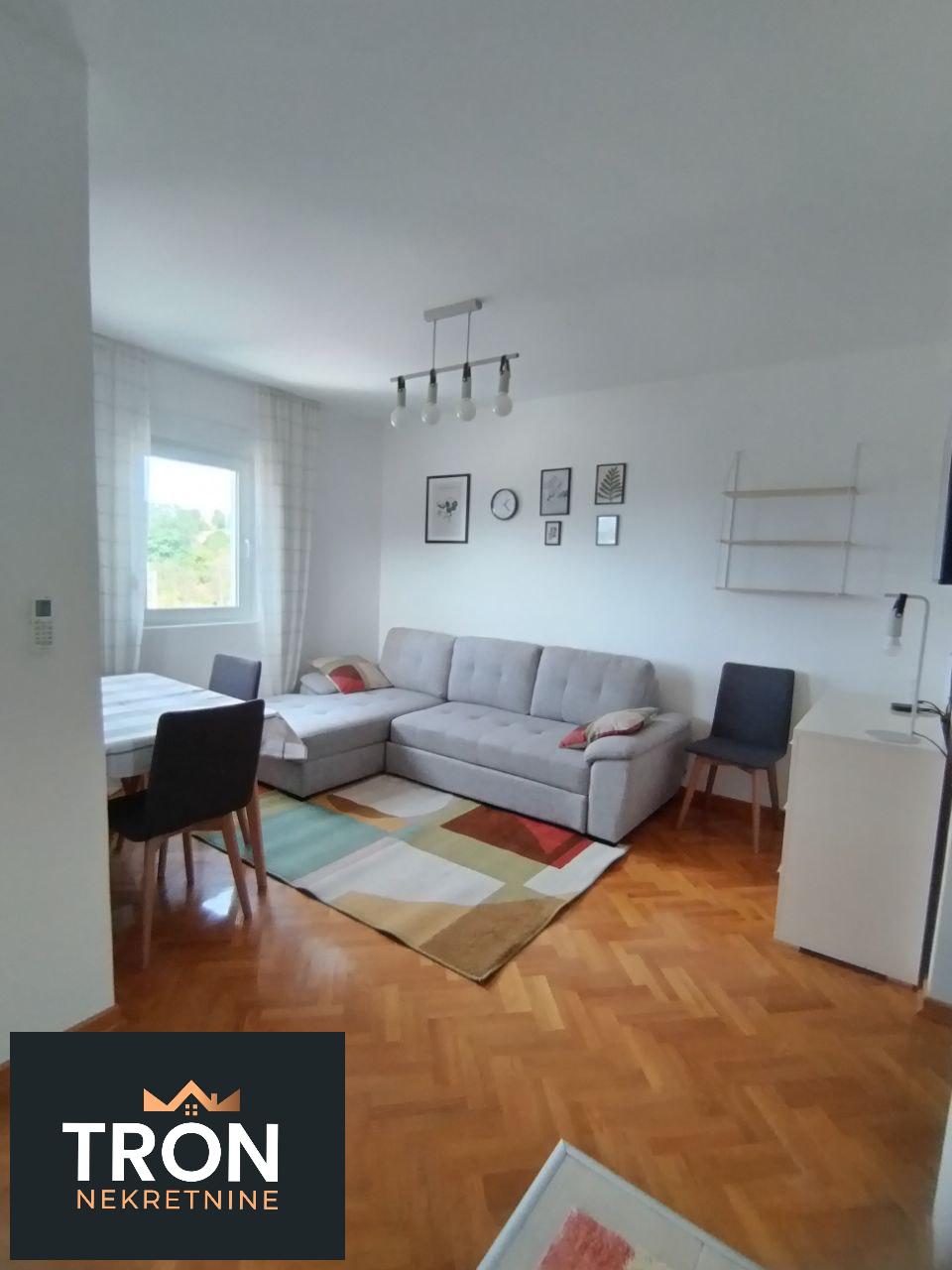 Jednosoban stan kod Snežnika 36m2 1