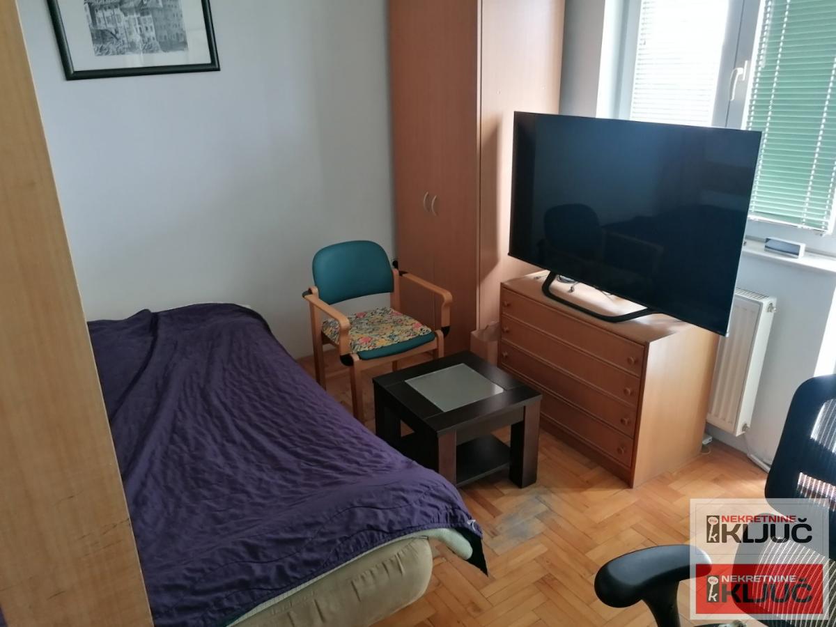 BULEVAR EVROPE, 28m2, Garsonjera 2