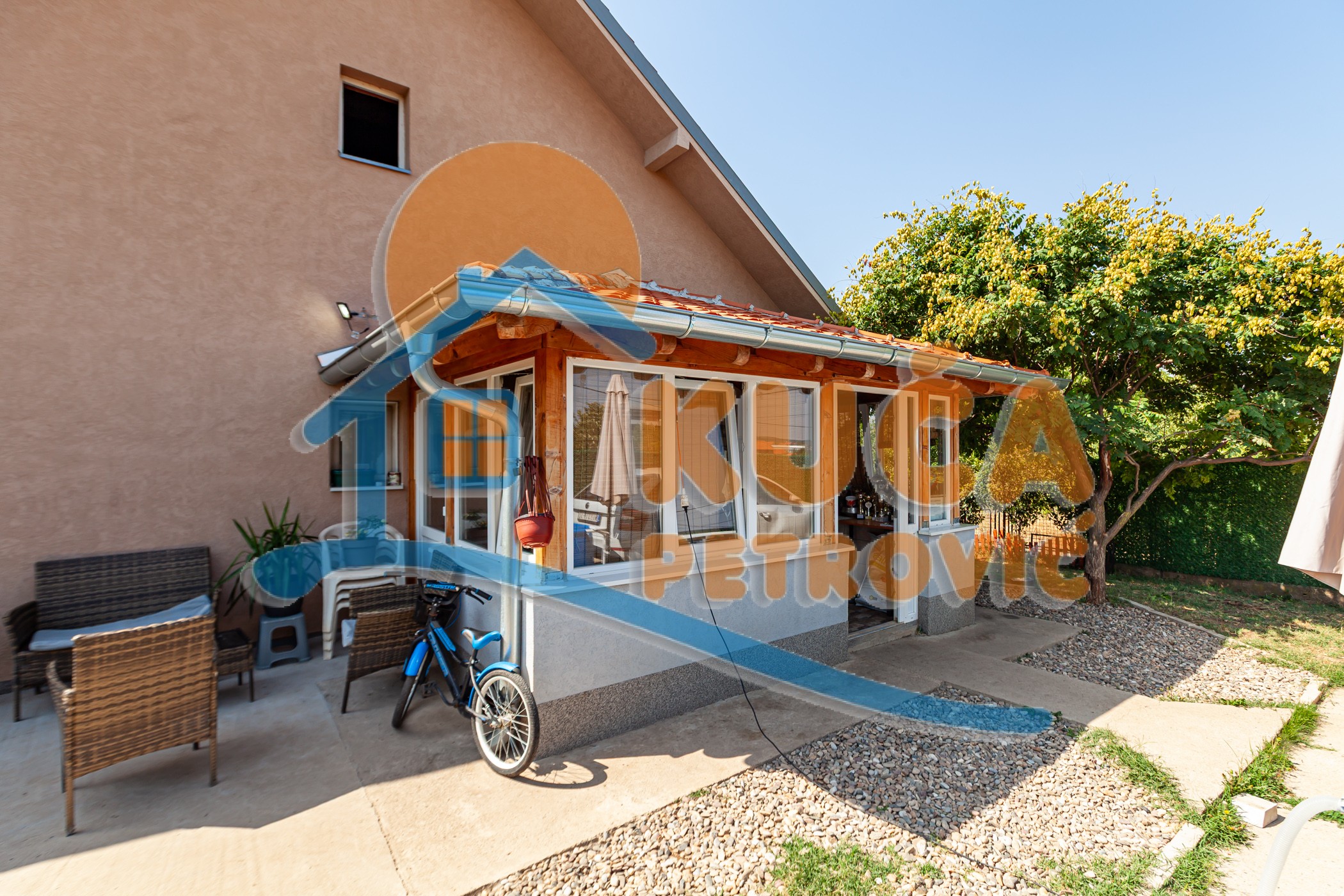 četvorosobna kuća, 184 m2, Crveni krst, Metalska ID: p-014517 16