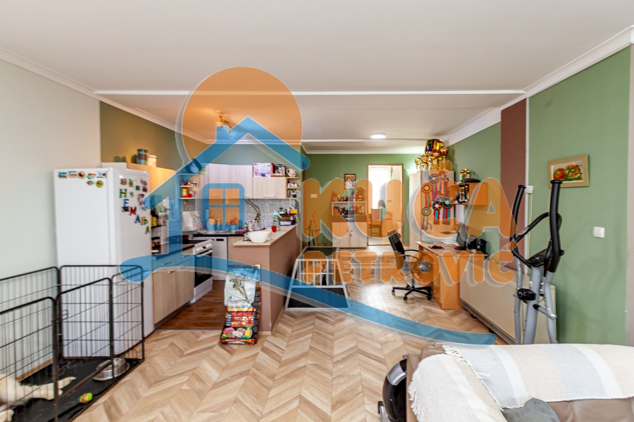 četvorosobna kuća, 184 m2, Crveni krst, Metalska ID: p-014517 2