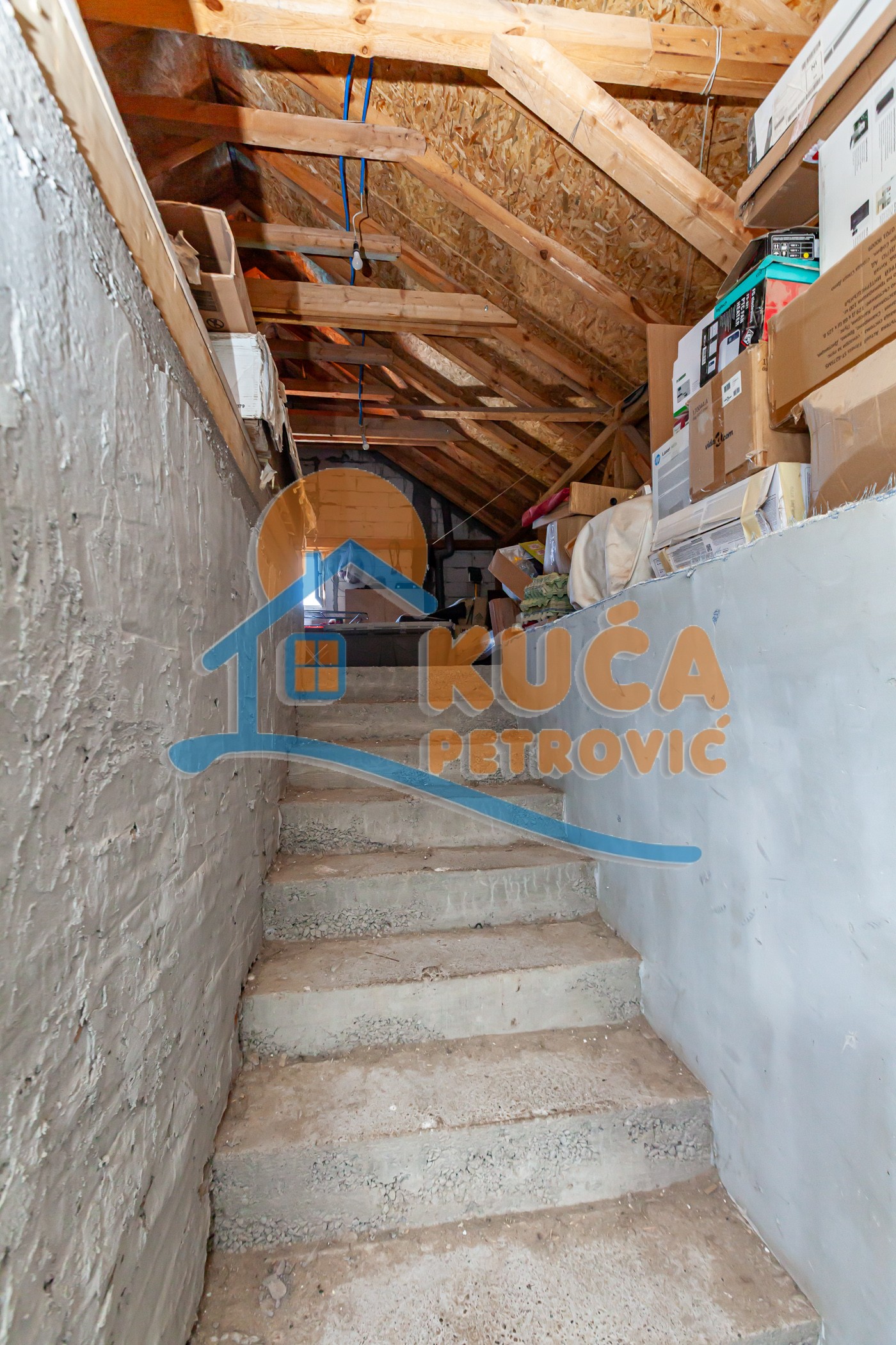 četvorosobna kuća, 184 m2, Crveni krst, Metalska ID: p-014517 22