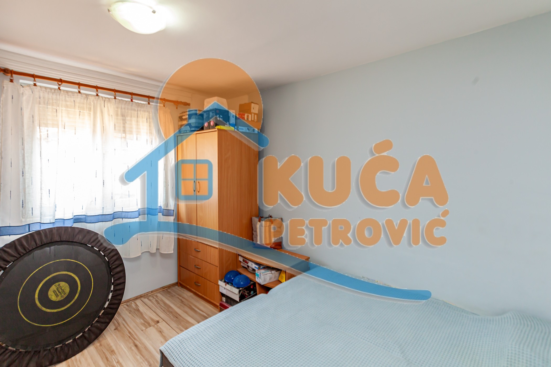 četvorosobna kuća, 184 m2, Crveni krst, Metalska ID: p-014517 9