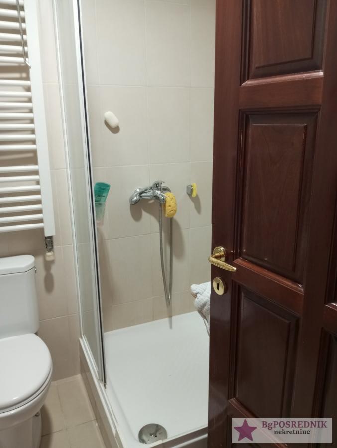 Vračar, Čubura, Sazonova, 61m2+14m2 11