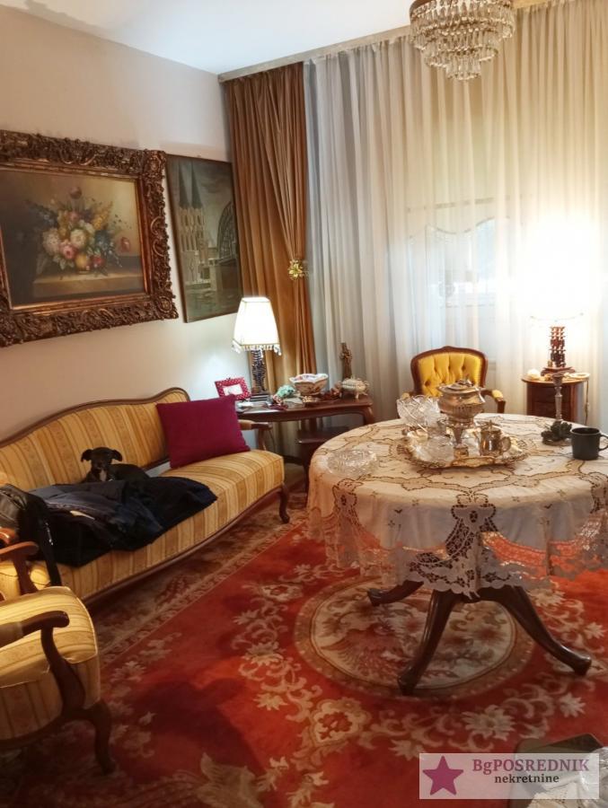 Vračar, Čubura, Sazonova, 61m2+14m2 3