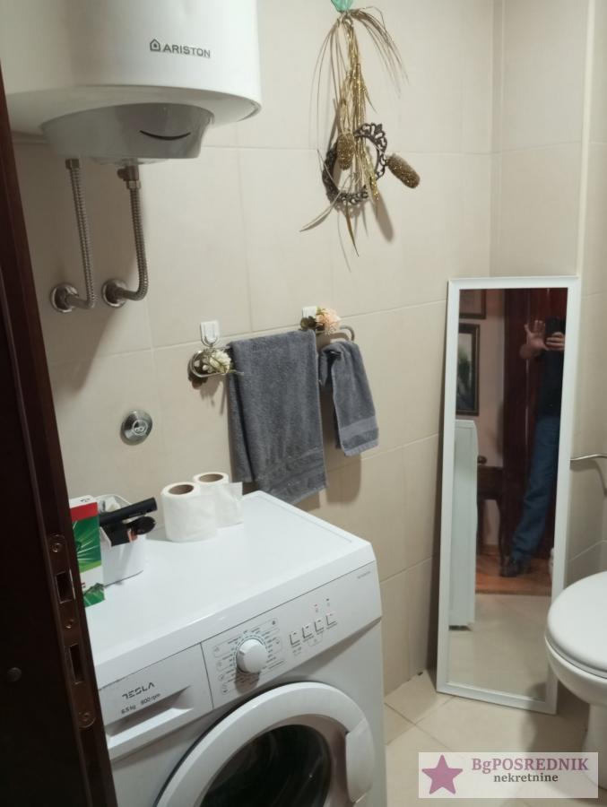 Vračar, Čubura, Sazonova, 61m2+14m2 9